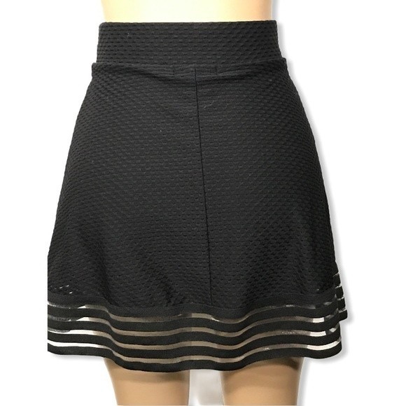 Material girl Skirt High waist pleated Mesh hem black - Picture 4 of 10